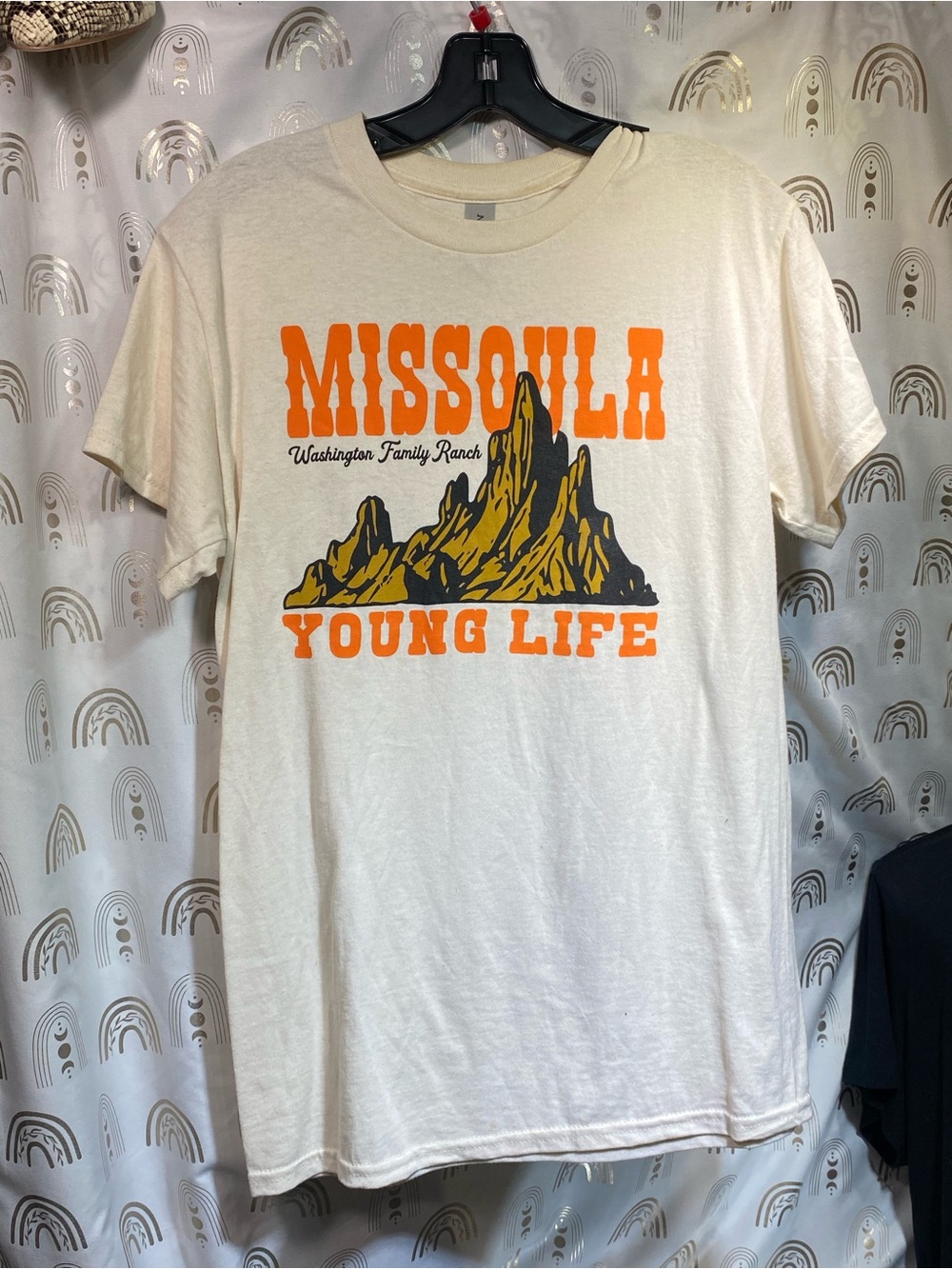 Gildan Cream Tee with Orange & Yellow Missoula Graphic